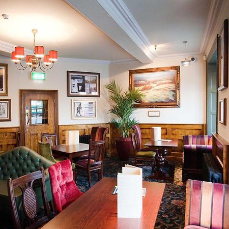 The Unicorn Hotel Wetherspoon Ріпон Екстер'єр фото
