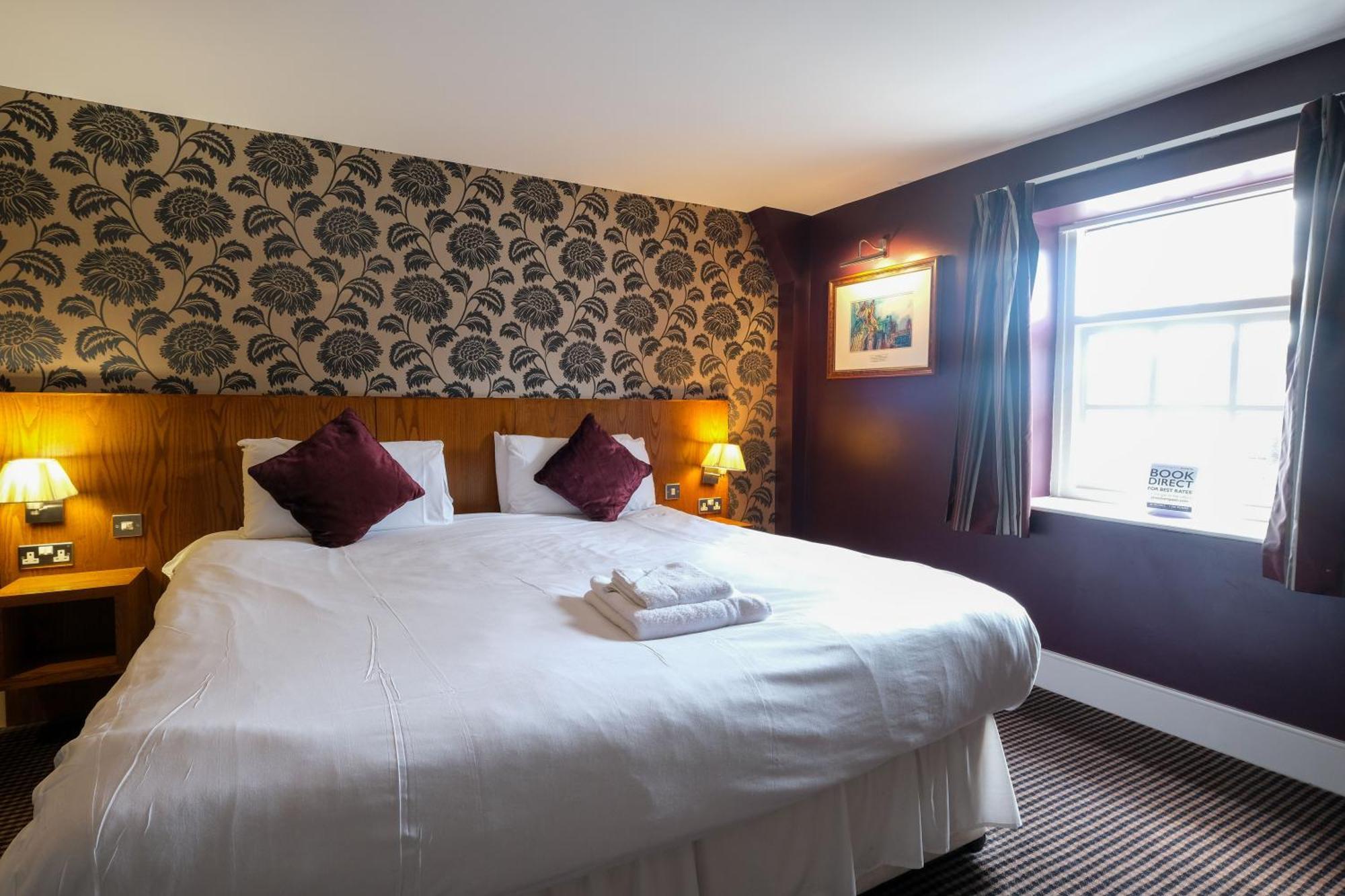 The Unicorn Hotel Wetherspoon Ріпон Екстер'єр фото